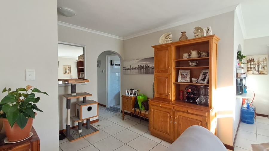 3 Bedroom Property for Sale in Zoo Park Western Cape
